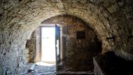 Montcortès de Segarra: Cabana amb menjadora doble  Ramon Sunyer